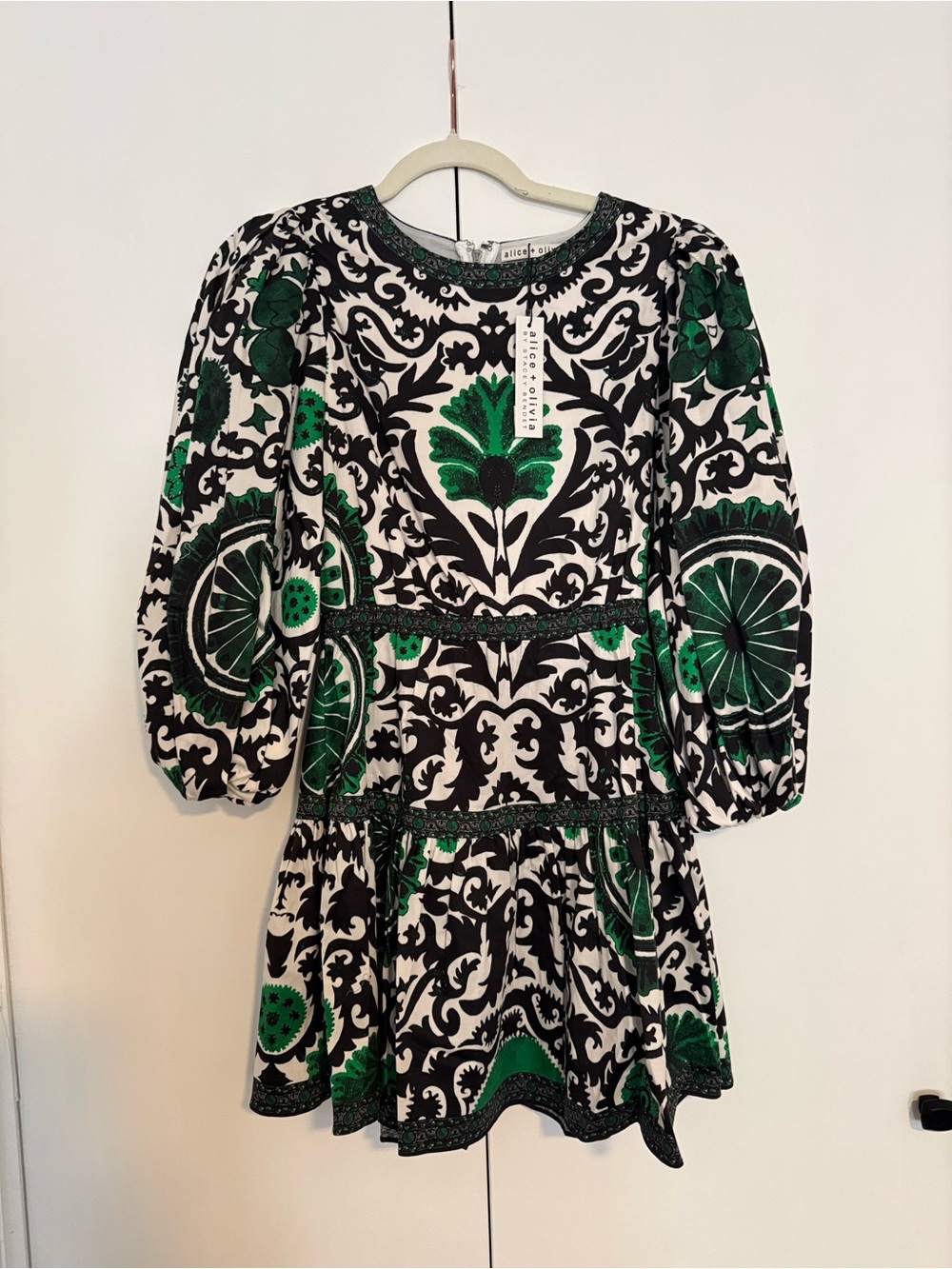 Alice + Olivia Black and Green Baroque Mini Dress - Picture 2 of 4
